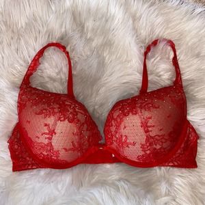 Victoria’s Secret Red Lace Push-Up Bra Size 36C
